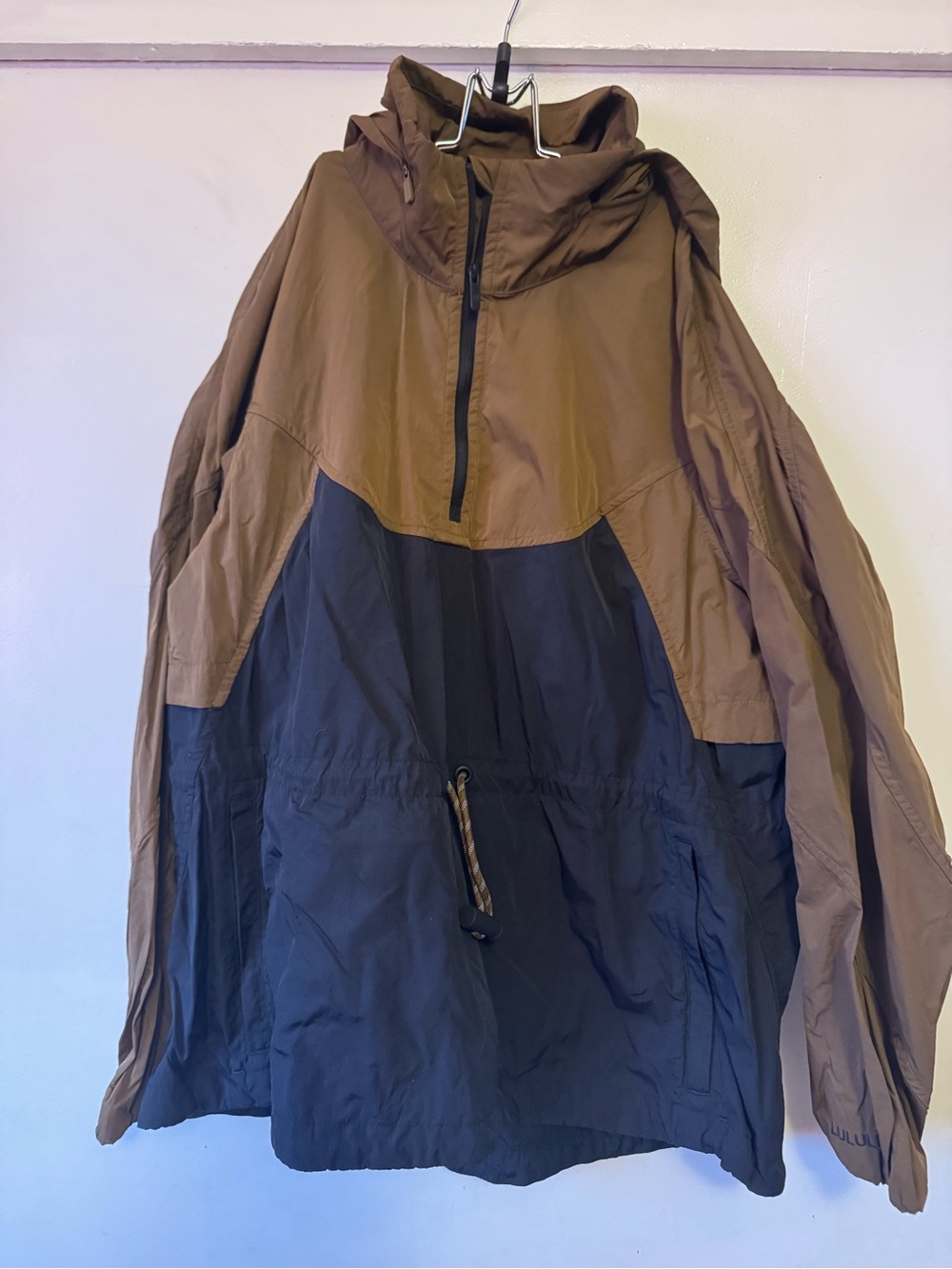 Lululemon Windbreaker